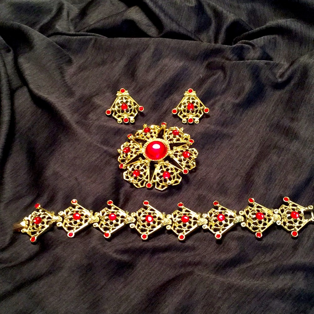 Sarah Coventry ‘Serenade’ Set